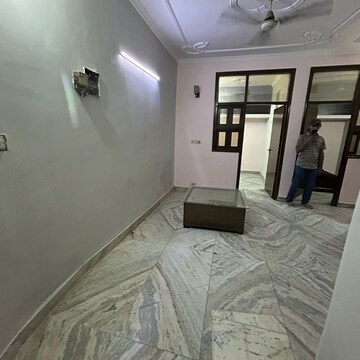 2 BHK Builder Floor For Rent in Kotla Mubarakpur