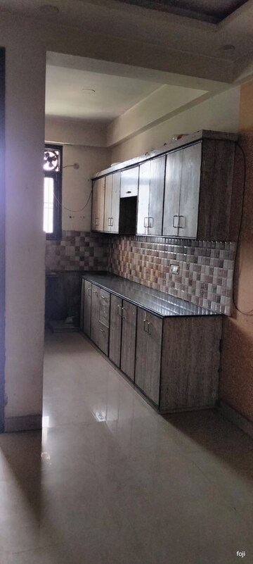 Kitchen in 3 BHK Villa at Sindhuja Greens, Sector 10 Greater Noida – for Rent