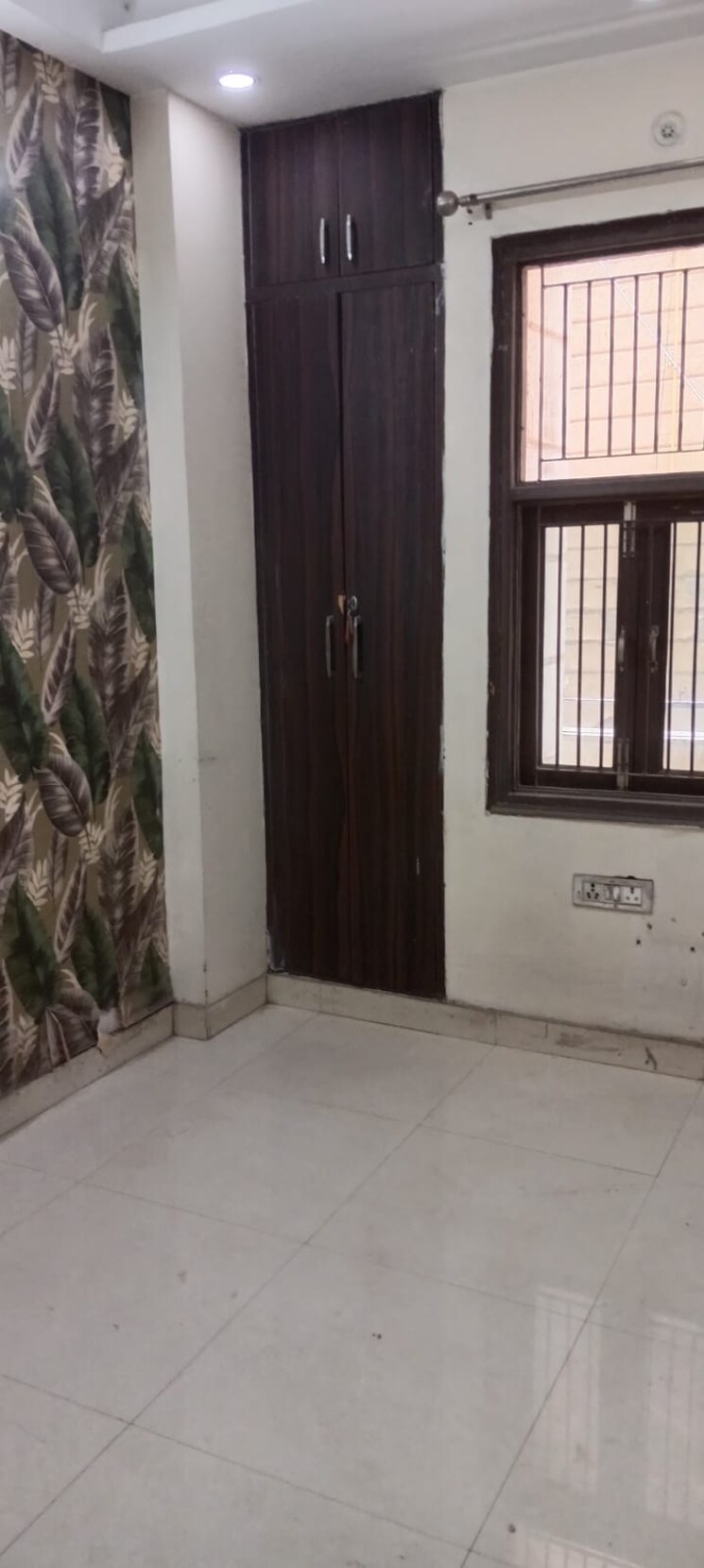 undefined, ml-73-avenue 2 Bedroom 1050 Sq.Ft. Builder Floor In Sector 73 Noida 8983160