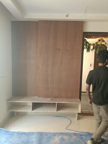 Furnished Amenities in 3 BHK Apartment at Hi Tech City – for Rent