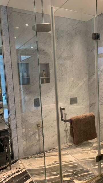 Bathroom in 4 BHK Apartment at Kalpataru Avana, Parel – for Sale