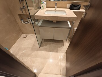 Bathroom in 1 BHK Apartment at Hiranandani Highland, Powai – for Rent