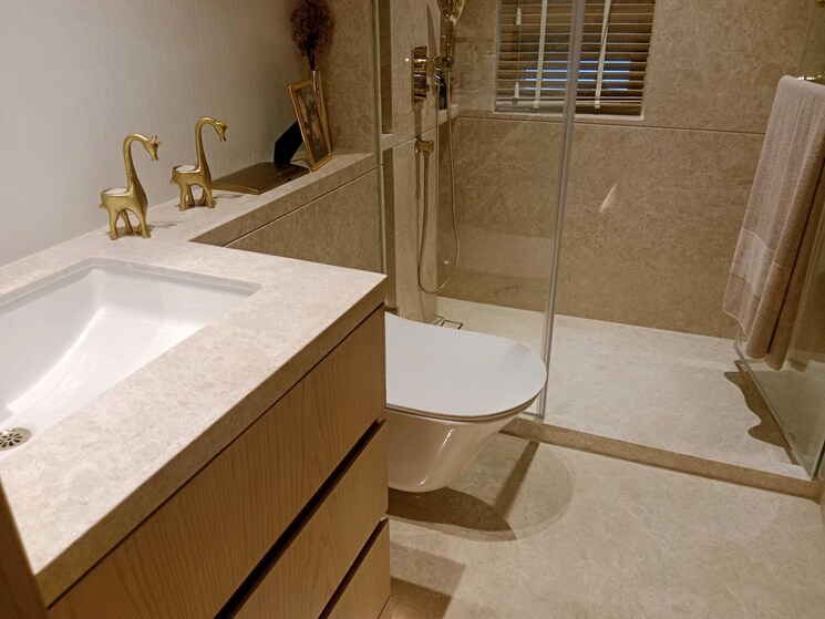 Bathroom, lodha-world-one 4 Bedroom 2219 Sq.Ft. Apartment In Worli Mumbai 8983200