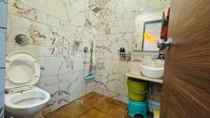 Team Area in 3 BHK Builder Floor at Pir Machalla – for Sale