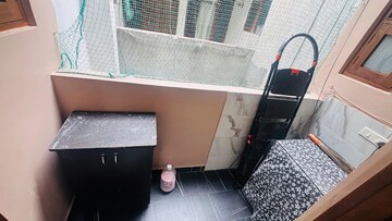 Team Area in 3 BHK Builder Floor at Pir Machalla – for Sale