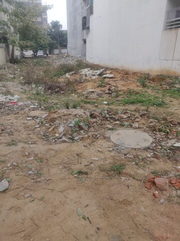  Plot For Sale in Sushant Lok ii