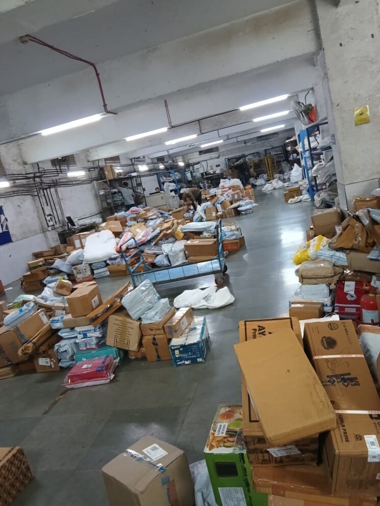 Living Room, mahape Commercial Warehouse 5000 Sq.Ft. In Mahape Navi Mumbai 8983354