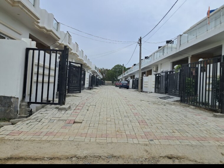 Exterior View, sgpgi 3 Bedroom 2200 Sq.Ft. Independent House In Sgpgi Lucknow 8983373