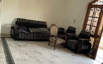 2.5 BHK Builder Floor For Sale in Laxmi Nagar