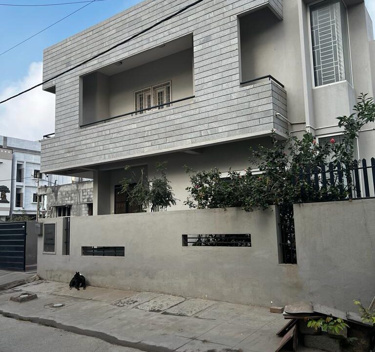 4 BHK + Pooja Room Villa For Sale in Battarahalli