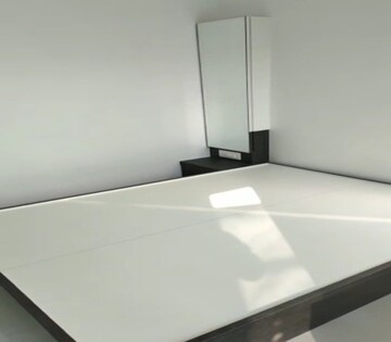 Bedroom in 2 BHK Apartment at Dadar East – for Rent