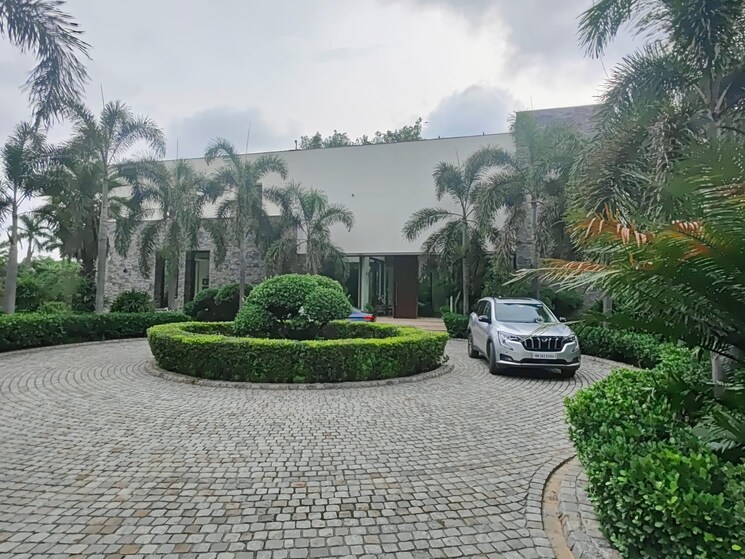 Garden, palm-residency-chhatarpur 5 Bedroom 41000 Sq.Ft. Villa In Chattarpur Delhi 8983409