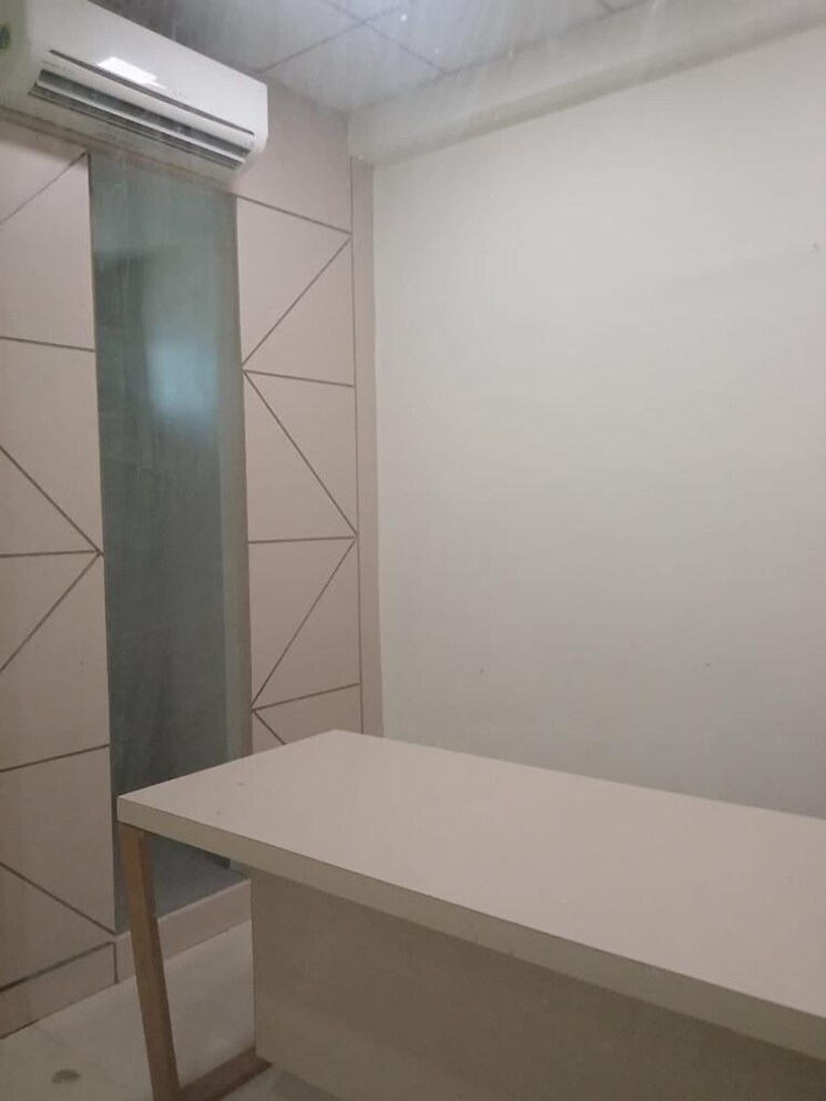 undefined, real-tech-park Commercial Office Space 750 Sq.Ft. In Vashi Sector 30a Navi Mumbai 8983441