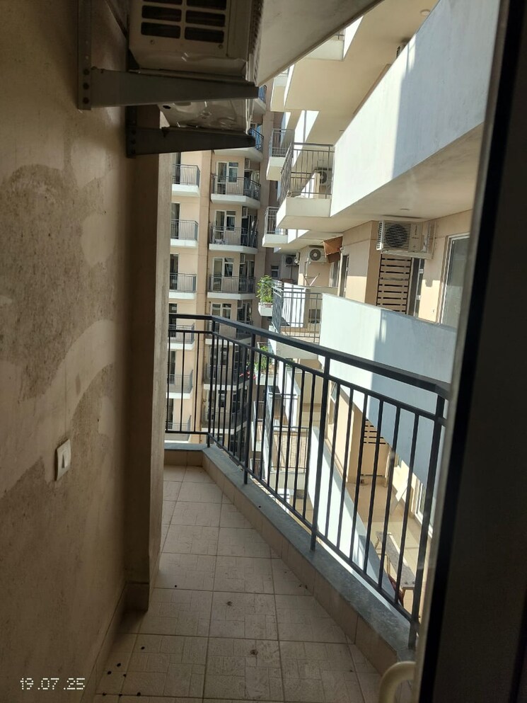 Balcony, bestech-park-view-altura 3 Bedroom 2150 Sq.Ft. Apartment In Sector 79 Gurgaon 8983467