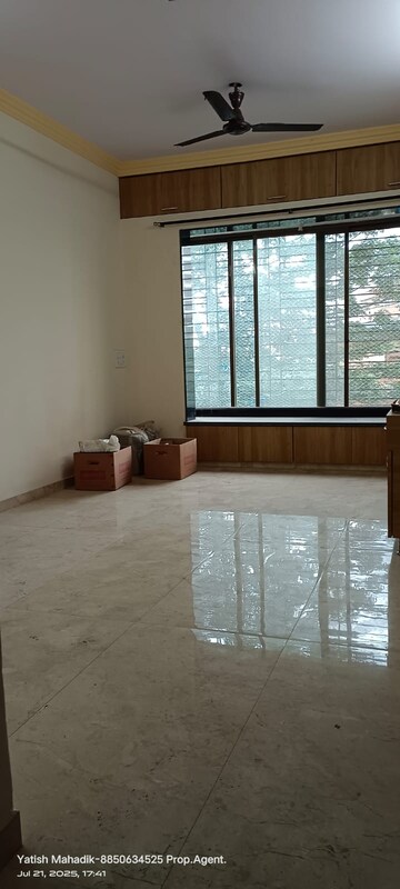 Room in 1 BHK Apartment at Supernal Gardens, Kolshet Road – for Sale