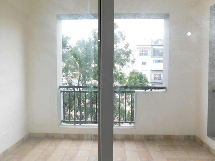 Balcony, reliance-jubilee 3 Bedroom 1214 Sq.Ft. Apartment In Tolichowki Hyderabad 8983509