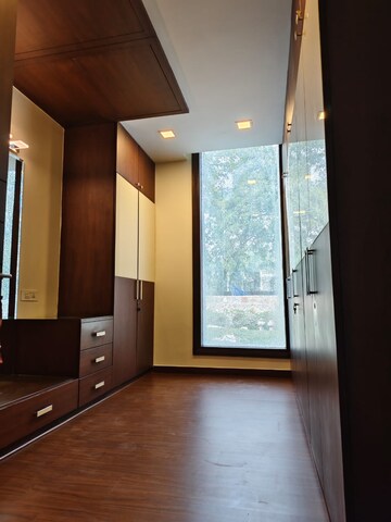Bedroom in 5 BHK Villa at Palm Residency Chhatarpur, Chattarpur – for Rent