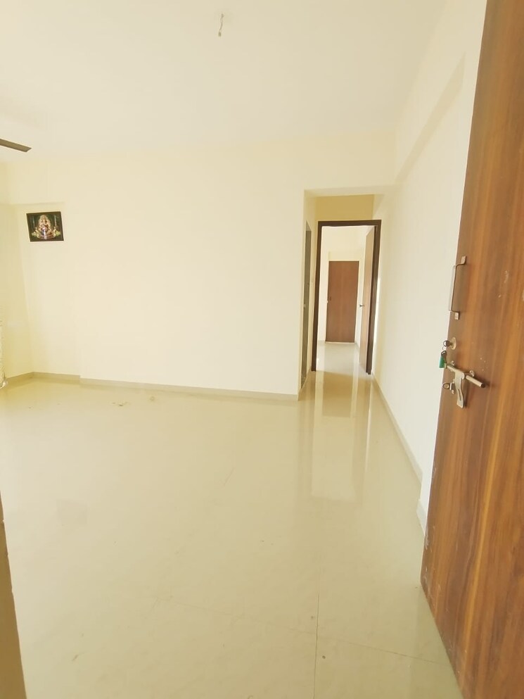 Room, paradigm-zenith-pushpanjali-residency-phase-iii 1 Bedroom 444 Sq.Ft. Apartment In Ghodbunder Road Thane 8983552