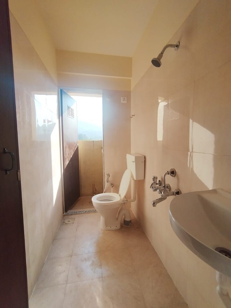 Bathroom, paradigm-zenith-pushpanjali-residency-phase-iii 1 Bedroom 444 Sq.Ft. Apartment In Ghodbunder Road Thane 8983552