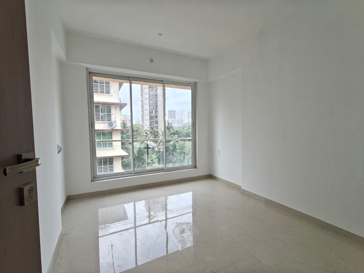 2 BHK + Extra Room Apartment For Rent in Sky 2
