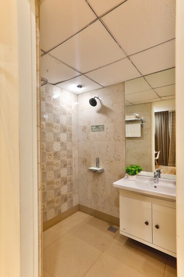 Bathroom in 2 BHK Apartment at Kumar Palmspring Towers, Undri – for Sale