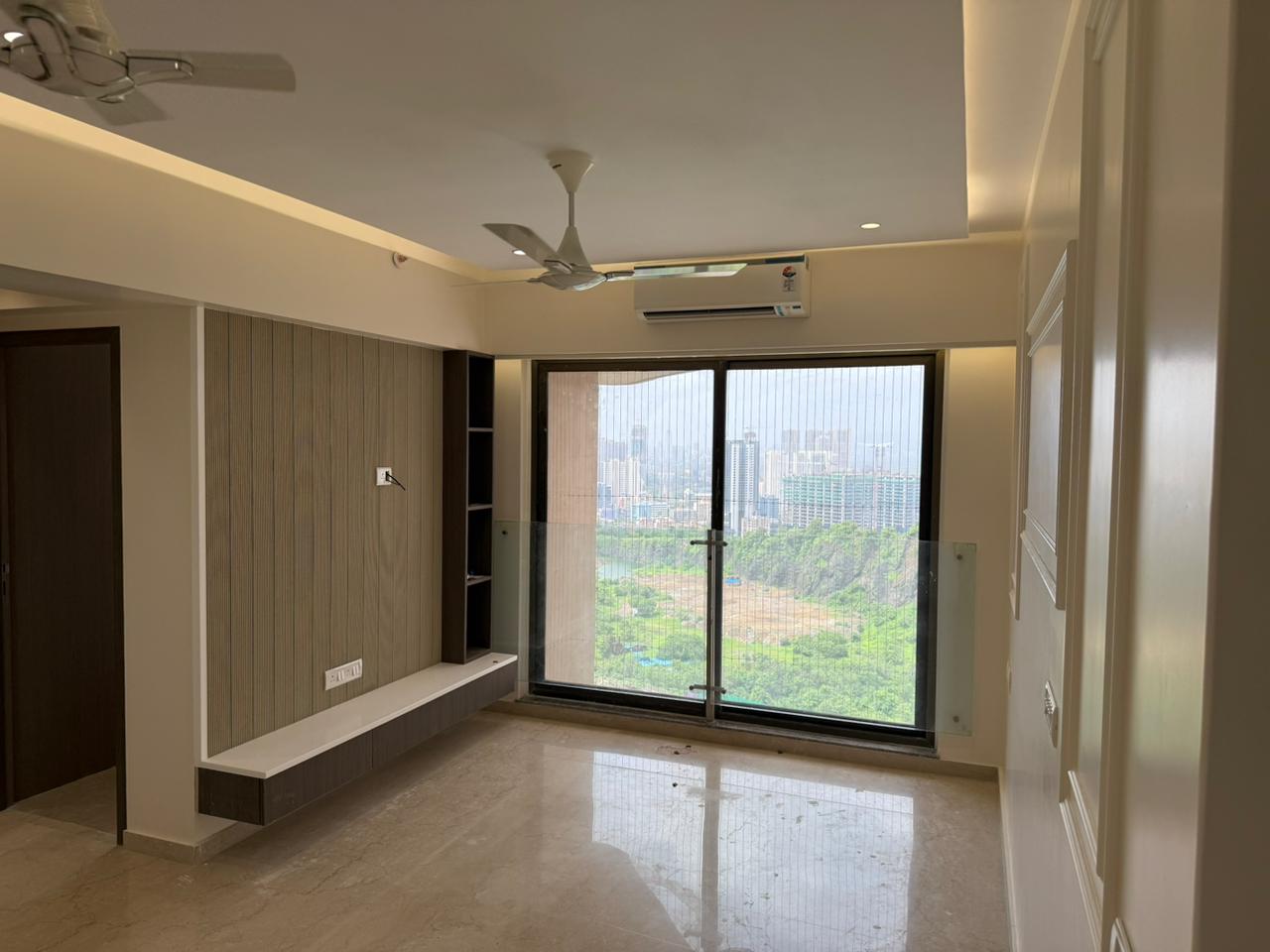 2 BHK + Study Room Apartment For Rent in Kanakia Silicon Valley