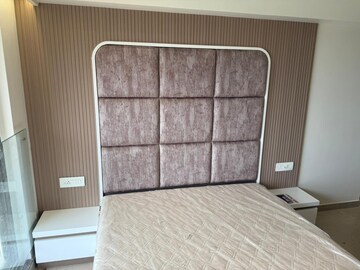 Room in 2 BHK Apartment at Kanakia Silicon Valley, Powai – for Rent