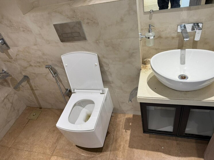 Bathroom, kanakia-silicon-valley 2 Bedroom 669 Sq.Ft. Apartment In Powai Mumbai 8983591