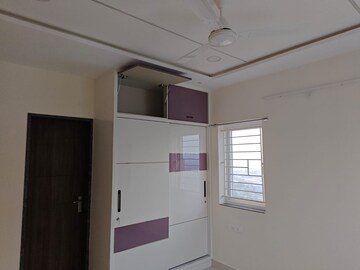 Room in 3 BHK Apartment at My Home Tridasa, Tellapur – for Rent