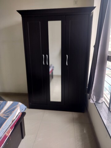 Building Lobby in 1.5 BHK Apartment at Amanora Future Towers, Hadapsar – for Rent