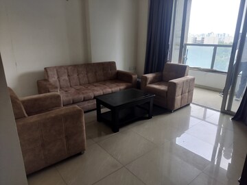Living Room in 1.5 BHK Apartment at Amanora Future Towers, Hadapsar – for Rent