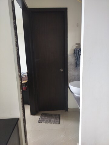Building Lobby in 1.5 BHK Apartment at Amanora Future Towers, Hadapsar – for Rent
