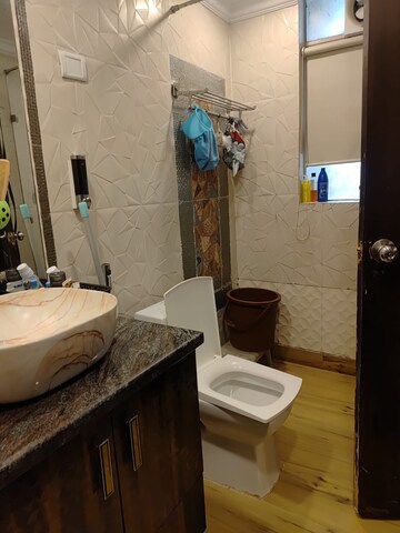 Bathroom in 3 BHK Apartment at Ansal Sushant Estate, Sector 52 – for Rent