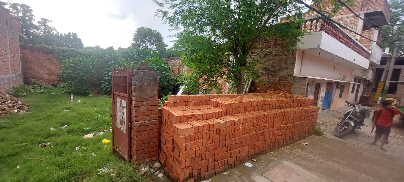 Plot For Sale in Kakarmatta