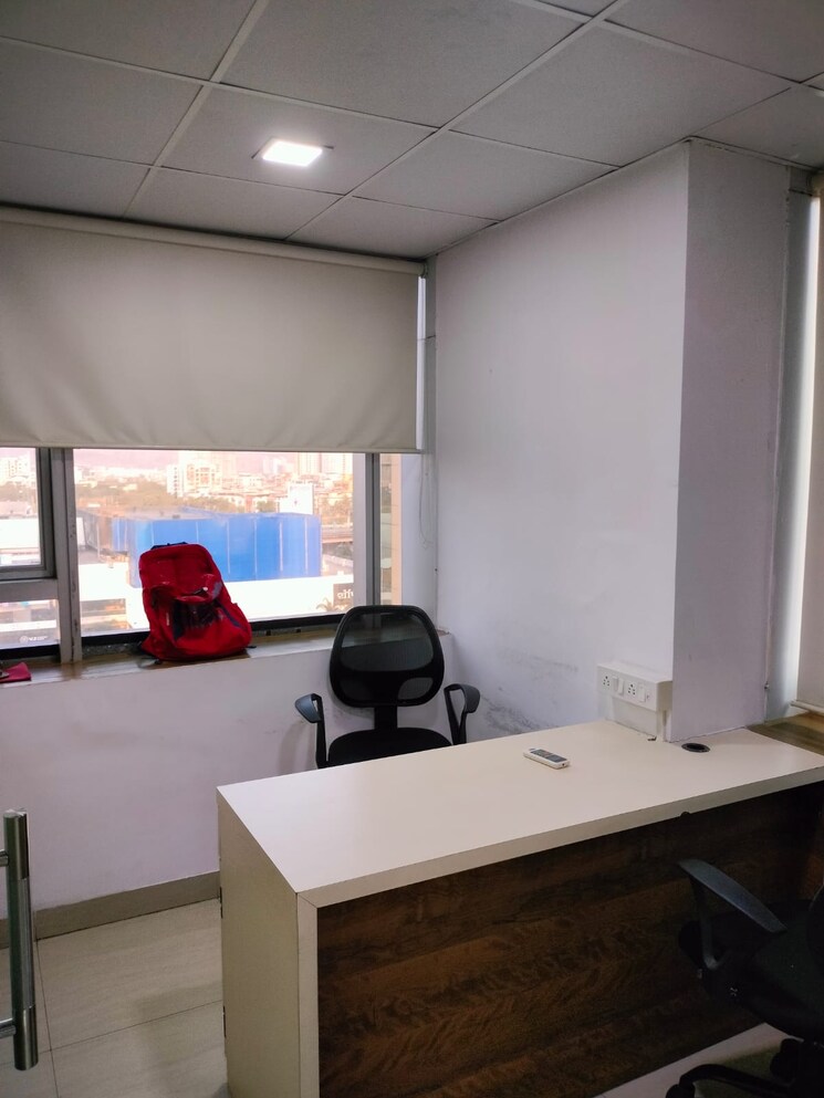 Team Area, haware-fantasia Commercial Office Space 1100 Sq.Ft. In Vashi Sector 28 Navi Mumbai 8983712