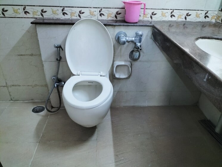 Bathroom, k-raheja-heights 2 Bedroom 1165 Sq.Ft. Apartment In Malad East Mumbai 8983720