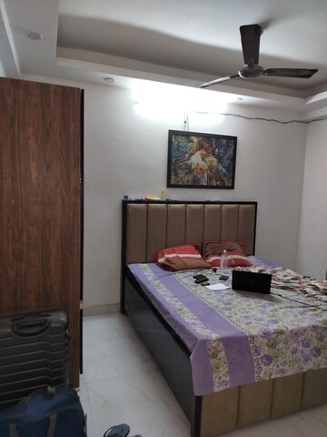 Bedroom in 1 BHK Builder Floor at Blessed Homes, Sector 70 – for Rent