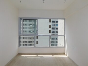 Floor Plan in 1.5 BHK Apartment at Piramal Vaikunth, Balkum Pada – for Sale