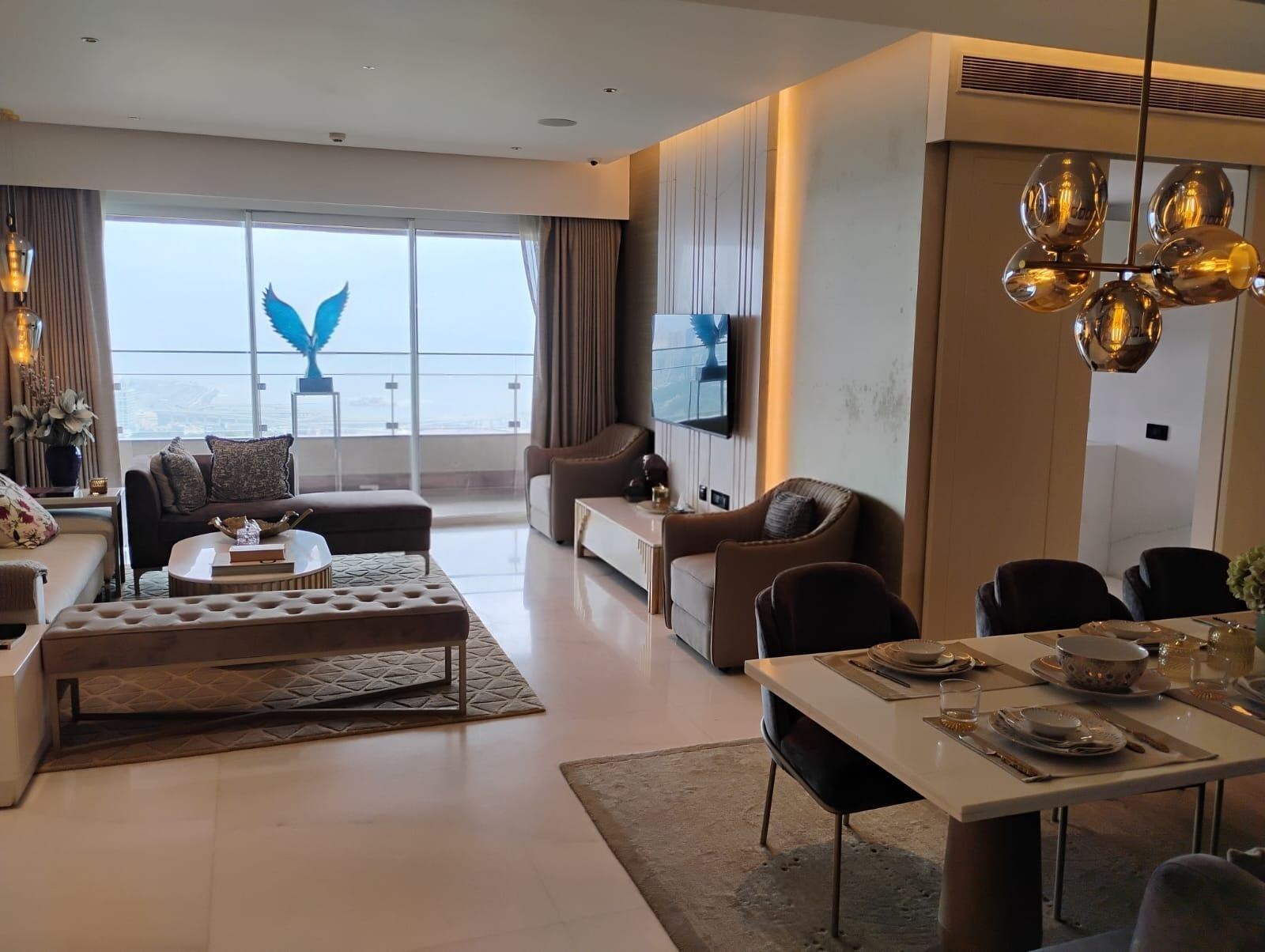 4 BHK + Pooja Room,Servant Room Apartment For Sale in Lokhandwala Minerva Mahalaxmi