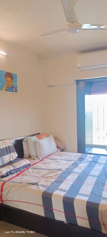 Bedroom in 2 BHK Apartment at Dosti Acres Aster, Wadala East – for Sale