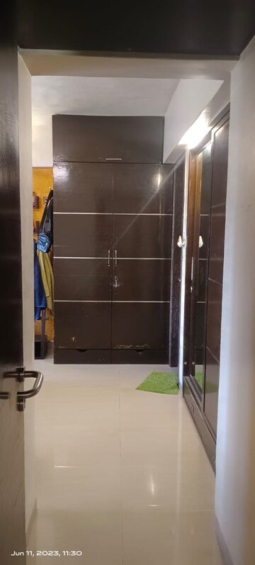 Furnished Amenities in 2 BHK Apartment at Dosti Acres Aster, Wadala East – for Sale