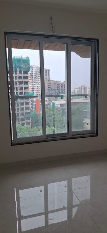 Bedroom in 2 BHK Apartment at Triumph Swastik, Malad West – for Rent