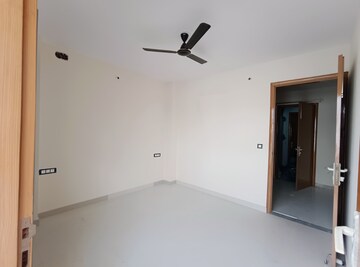 Room in 2 BHK Builder Floor at M2K Aura, Sector 47 – for Rent