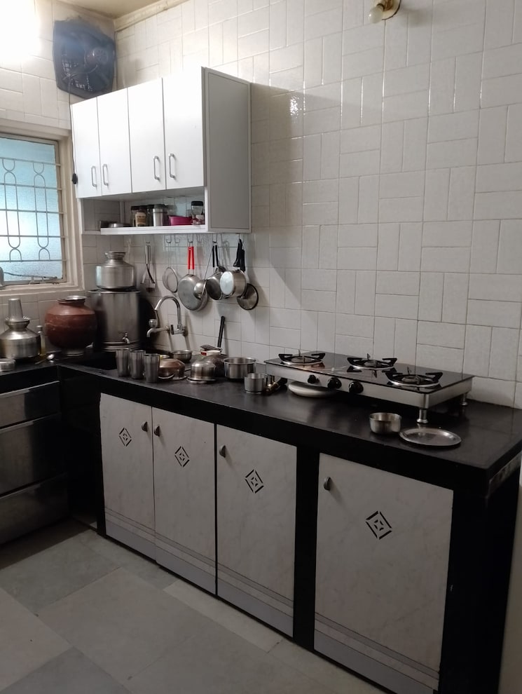 Kitchen, silver-dale 4 Bedroom 3000 Sq.Ft. Independent House In Bt Kawade Road Pune 8983910