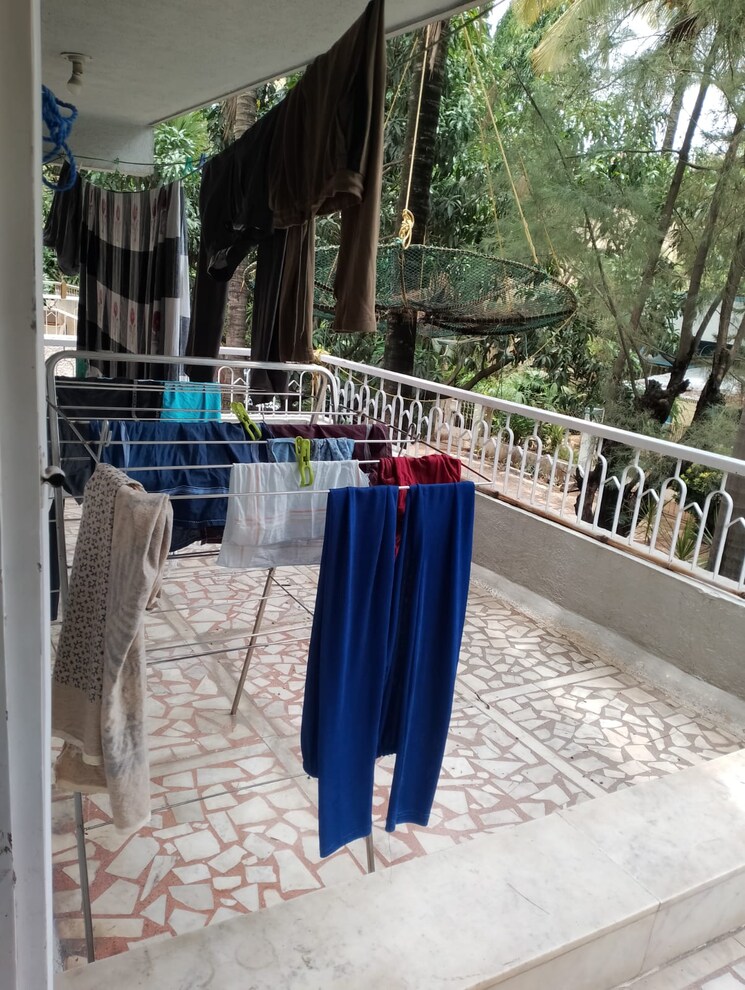 Swimming Pool, silver-dale 4 Bedroom 3000 Sq.Ft. Independent House In Bt Kawade Road Pune 8983910