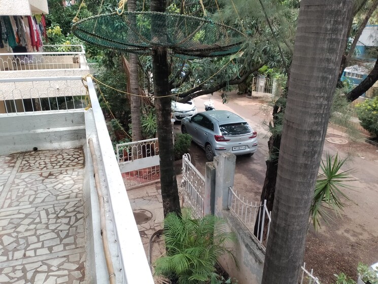 Balcony, silver-dale 4 Bedroom 3000 Sq.Ft. Independent House In Bt Kawade Road Pune 8983910