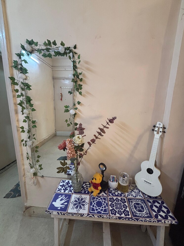 Living Room, malad west Pg For Girls In Malad West 8983956