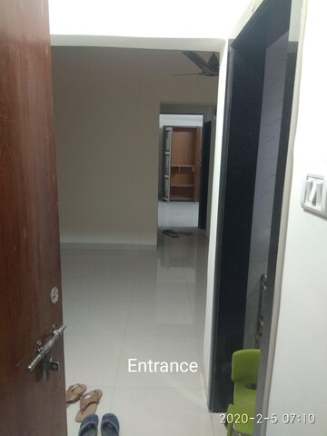 Furnished Amenities in 1 BHK Apartment at Rock Castle Dahisar, Dahisar West – for Sale