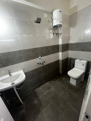 Bathroom in 2 BHK Apartment at Ramamurthy Nagar – for Rent