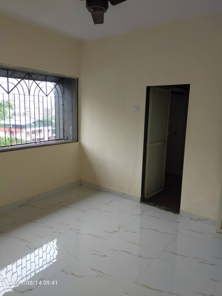 Room, brightland-phase-1-chs 2 Bedroom 650 Sq.Ft. Apartment In Balkum Pada Thane 8984084